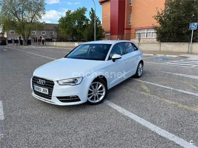 Usado Audi A3 Advanced 125 CV (91 kW) 2016 Blanco Berlina