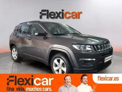 Usado Jeep Compass Longitude 140 CV (102 kW) 2018 Gris SUV