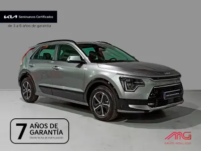 Usado Kia Niro 141 CV (103 kW) 2021 Gravity blue (b4u) SUV