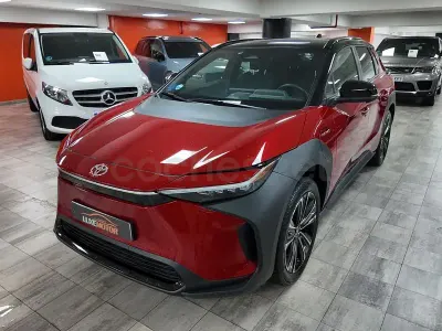 Używany Toyota bZ4X Plus 150 kW (204 KM) 2023 Eléctrico SUV