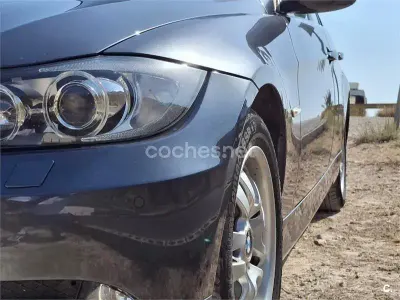 Usado BMW 320 163 CV (119 kW) 2006 Gris / plata Berlina