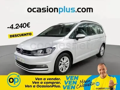 Usado VW Touran Business 150 CV (110 kW) 2021 Gris Monovolumen