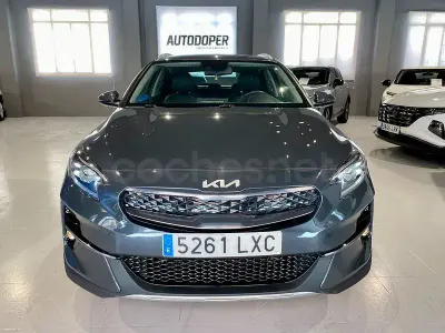 Usado Kia XCeed 141 CV (103 kW) 2022 Blanco SUV