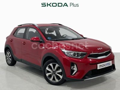 Rojo Usado 2021 Kia Stonic SUV | 15.300 € (Precio justo)