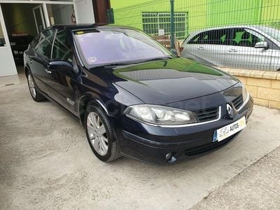 Usado Renault Laguna III Privilege 140 CV (102 kW) 2007 Azul Berlina