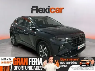 Usado Hyundai Tucson 150 HP (110 kW) 2022 Cinzento SUV