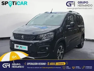 Usado Peugeot Rifter Business-Line 100 CV (73 kW) 2022 Negro Monovolumen