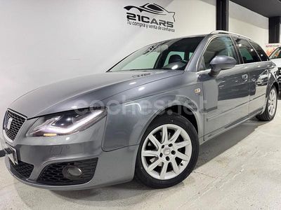 Usado Seat Exeo Ecomotive 143 CV (105 kW) 2013 Gris / plata Familiar