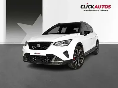 Usado Seat Arona FR 116 CV (85 kW) 2025 Blanco SUV