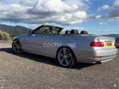 Usado BMW 325 Cabriolet 192 CV (141 kW) 2002 Gris / plata Descapotable