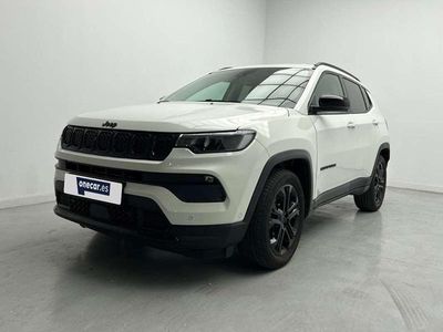 Usado Jeep Compass Night Eagle 131 CV (96 kW) 2022 Blanco SUV