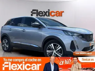 Usado Peugeot 3008 Allure 130 CV (95 kW) 2023 Gris SUV