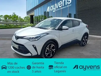 Usado Toyota C-HR Advance 122 HP (89 kW) 2022 Branco SUV