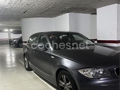 Usado BMW 118 129 CV (94 kW) 2007 Gris / plata Utilitario