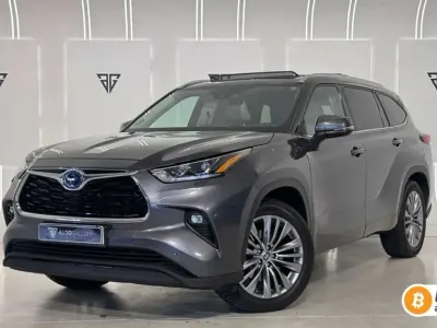 Usado Toyota Highlander Advance 247 CV (181 kW) 2022 Gris SUV