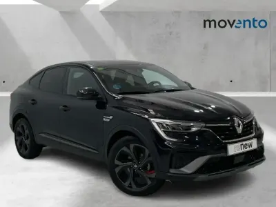 Usado Renault Arkana RS Line 145 CV (106 kW) 2022 Negro SUV