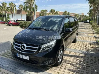 Usado Mercedes V220 Exclusive 163 CV (119 kW) 2017 Negro Monovolumen