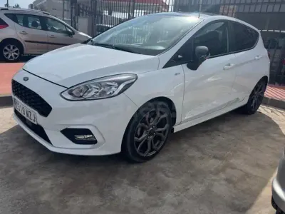Usado Ford Fiesta ST-Line 100 CV (73 kW) 2018 Blanco Utilitario