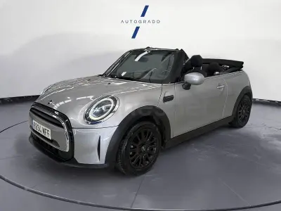 Usado Mini Cooper Cabriolet 136 CV (100 kW) 2023 Gris / plata Descapotable