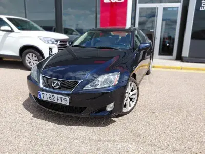 Usado Lexus IS220d Luxury Line 177 CV (130 kW) 2007 Negro Berlina