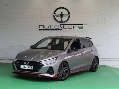 Usado Hyundai i20 204 CV (150 kW) 2023 Gris Utilitario