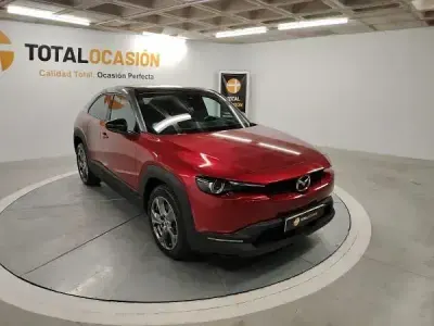 Käytetty Mazda MX30 107 kW (146 HP) 2022 Otro Katumaasturi