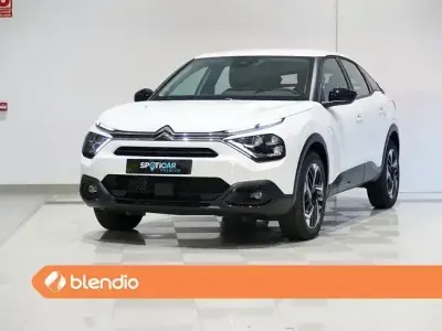 Usado Citroën C4 Feel 131 CV (96 kW) 2023 Blanco SUV