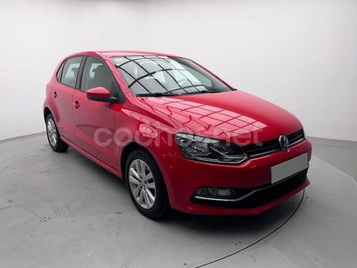 Usado VW Polo Advance 90 CV (66 kW) 2016 Rojo Berlina