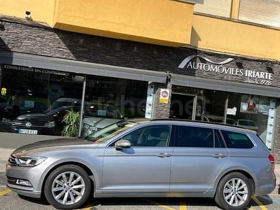 Usado VW Passat Advance 150 CV (110 kW) 2019 Gris / plata Familiar