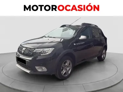 Usado Dacia Sandero Essentiel 90 CV (66 kW) 2018 Negro Berlina