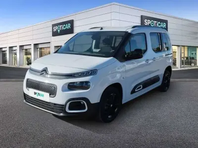 Usado Citroën Berlingo Shine 100 kW (136 CV) 2023 Blanco Monovolumen