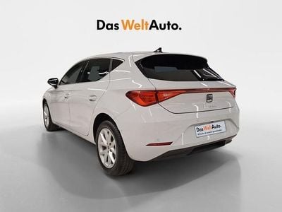 Blanco Usado 2025 Seat Leon Style | 23.900 € (Precio justo)
