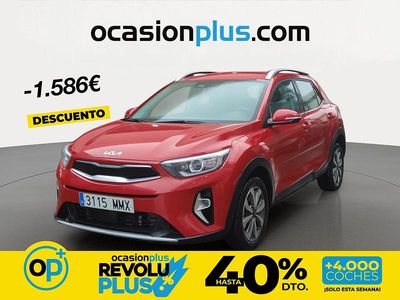 Usado Kia Stonic 100 CV (73 kW) 2024 Rojo SUV