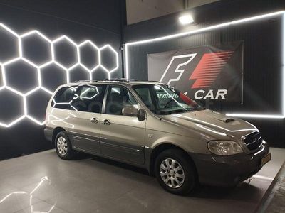 Usado Kia Carnival EX 144 CV (105 kW) 2004 Beige Monovolumen
