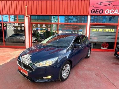 Usado Ford Focus Sport 120 CV (88 kW) 2016 Azul Berlina