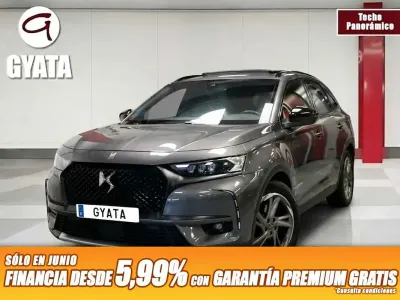 Usado DS Automobiles DS7 Crossback Grand Chic 299 CV (219 kW) 2020 Gris SUV