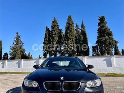 Begagnad BMW 320 170 HK (125 kW) 2008 Svart Sportkupé