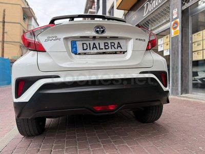 Usado Toyota C-HR Advance 122 CV (89 kW) 2021 Blanco SUV