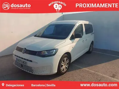 Usado VW Caddy 122 CV (89 kW) 2023 Blanco Monovolumen
