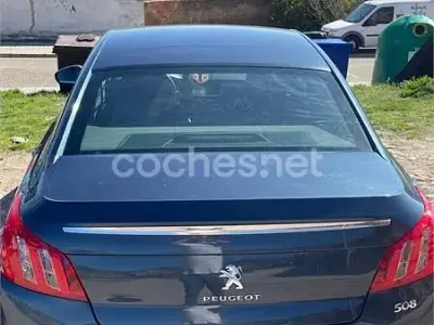Usado Peugeot 508 Active 156 CV (114 kW) 2012 Azul Berlina