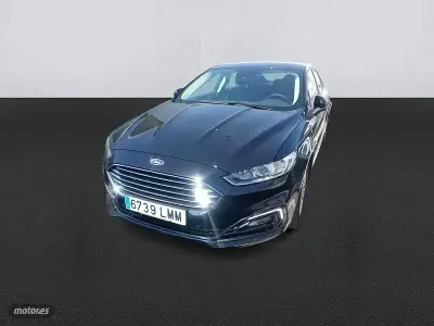 Usado Ford Mondeo Trend 150 CV (110 kW) 2021 Negro