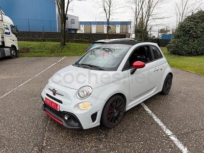 Usado Abarth 500C 165 CV (121 kW) 2022 Blanco Descapotable