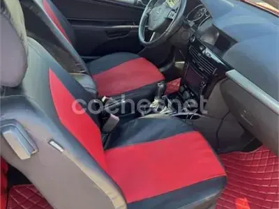 Używany Opel Astra Cabriolet Cosmo 150 KM (110 kW) 2009 Czerwony Kabriolet