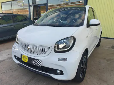Usado Smart ForFour Passion 71 CV (52 kW) 2016 Blanco Utilitario