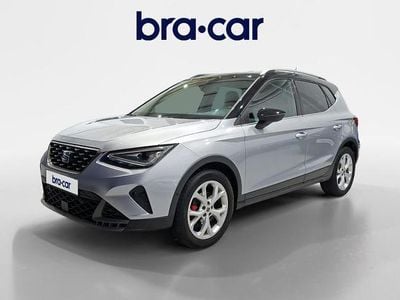 Usado Seat Arona FR 150 CV (110 kW) 2023 Gris SUV