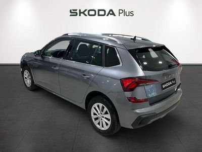 Usado Skoda Kamiq Selection 115 CV (84 kW) 2024 Gris / plateado SUV