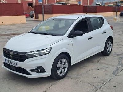 Usado Dacia Sandero Essentiel 67 CV (49 kW) 2021 Blanco Utilitario