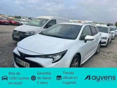 Usado Toyota Corolla Business Edition 122 CV (89 kW) 2022 Blanco Familiar