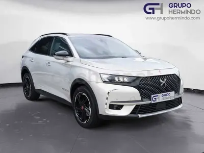 Usado DS Automobiles DS7 Crossback Performance 130 CV (95 kW) 2022 Gris / plata SUV
