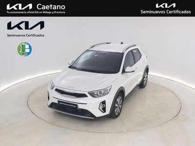 Blanco Usado 2024 Kia Stonic SUV | 17.990 € (Precio justo)